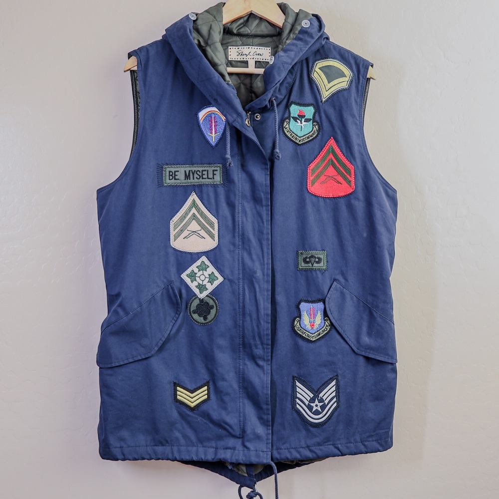 Sheryl Crow Military Patch Utility Vest Women's L Blue Quilted Lining Hooded